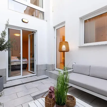 Apartamento Huswell - Stylish Duplex In Town House *