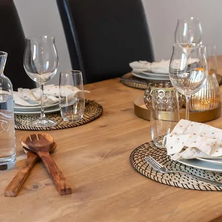 Huswell - Stylish Duplex In Town House Apartamento *