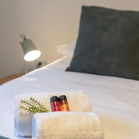 Apartamento Huswell - Stylish Duplex In Town House *