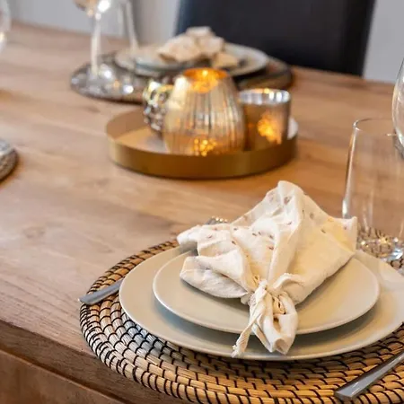 Apartamento Huswell - Stylish Duplex In Town House *